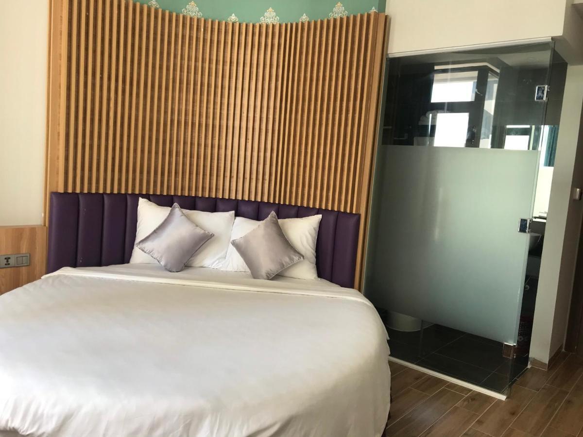 Abay Hotel На Транг Екстериор снимка
