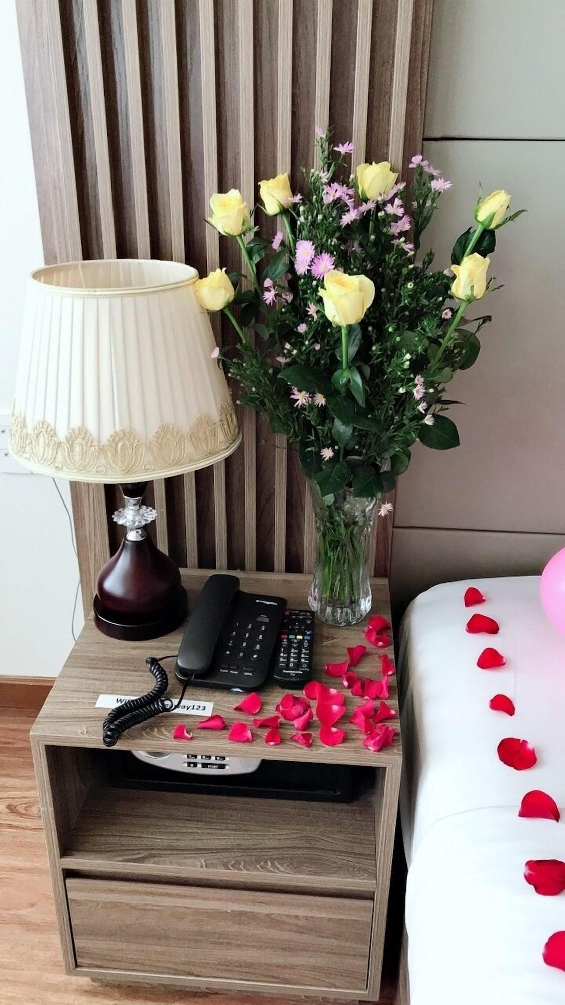 Abay Hotel На Транг Екстериор снимка