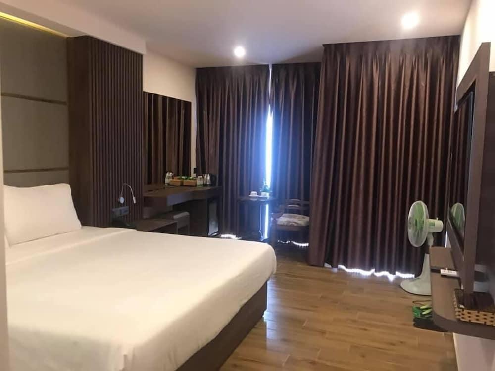 Abay Hotel На Транг Екстериор снимка